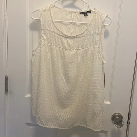ZAC & RACHEL Blouse NWT - Picture 1 of 10
